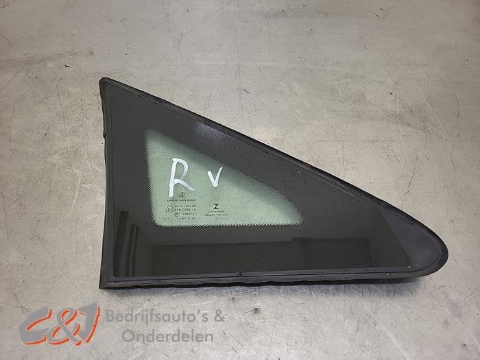 Vitre triangulaire avant droite d'un Mercedes Vito, 3 mois de garantie, Utilisé, -, -