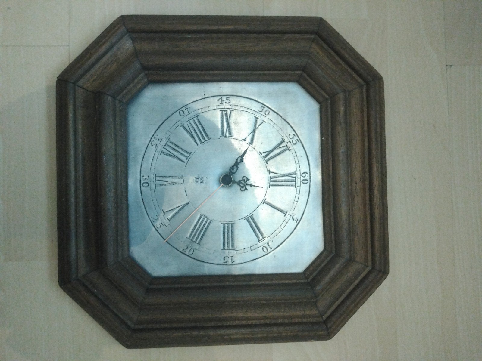 Horloge murale étain, bois, Vintage, Enlèvement, Neuf, Horloge murale