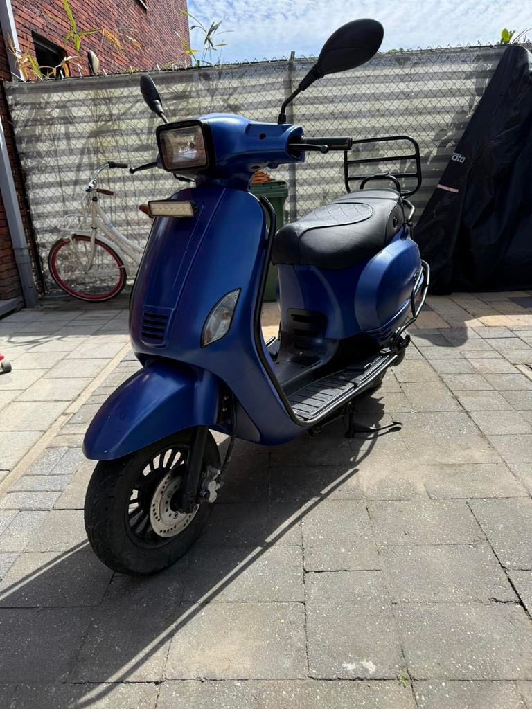 Trottinette classe A, Vélos & Vélomoteurs, Vélomoteurs & Scooters bridés, Autres marques, Enlèvement, Utilisé, Essence