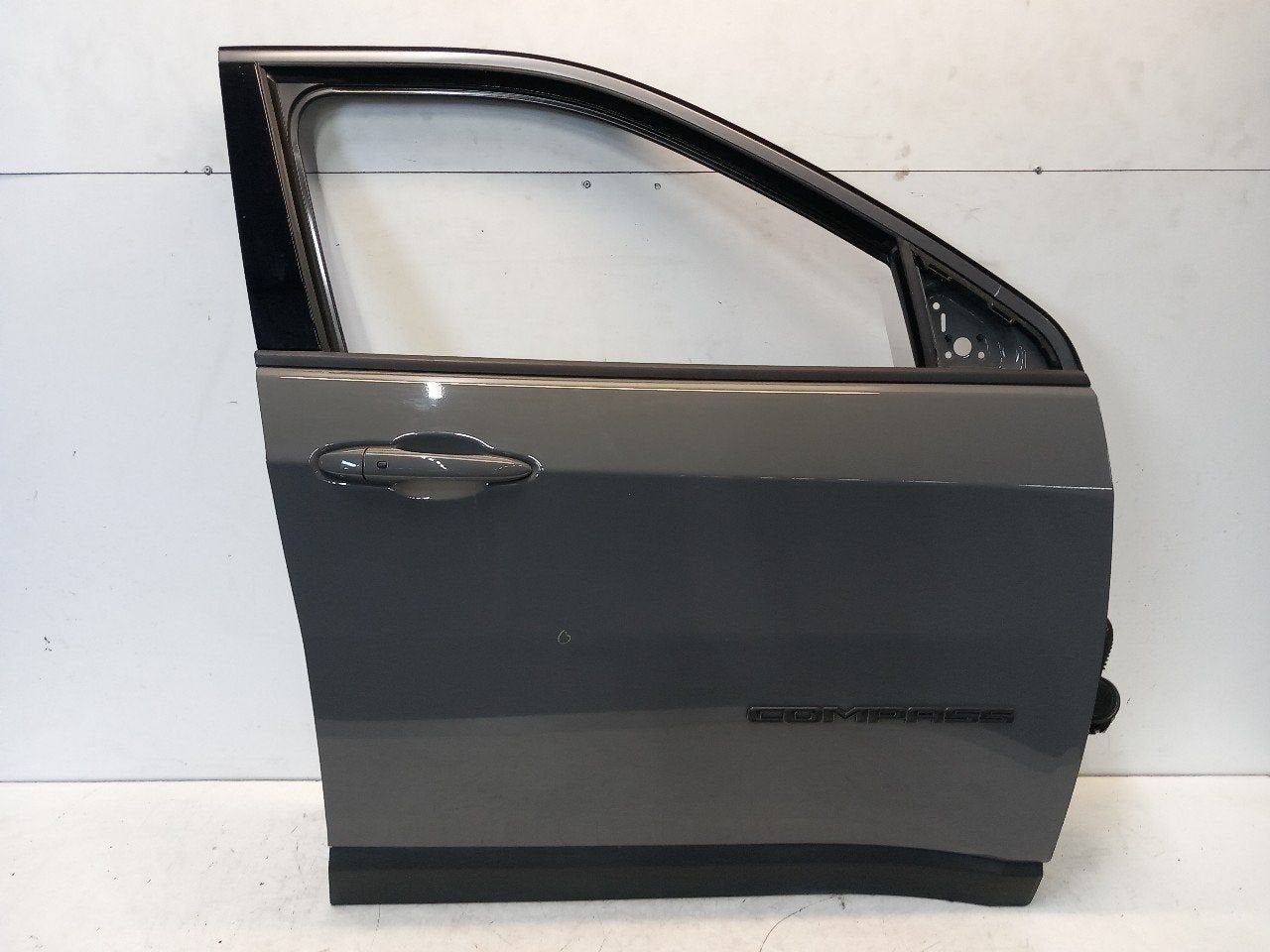 Portier rechts voor Jeep Compass, Jeep, Onderdelen@venauto.nl, Van der Ven Autorecycling B.V., Ettenseweg 76, 4706 PB Roosendaal, The Netherlands