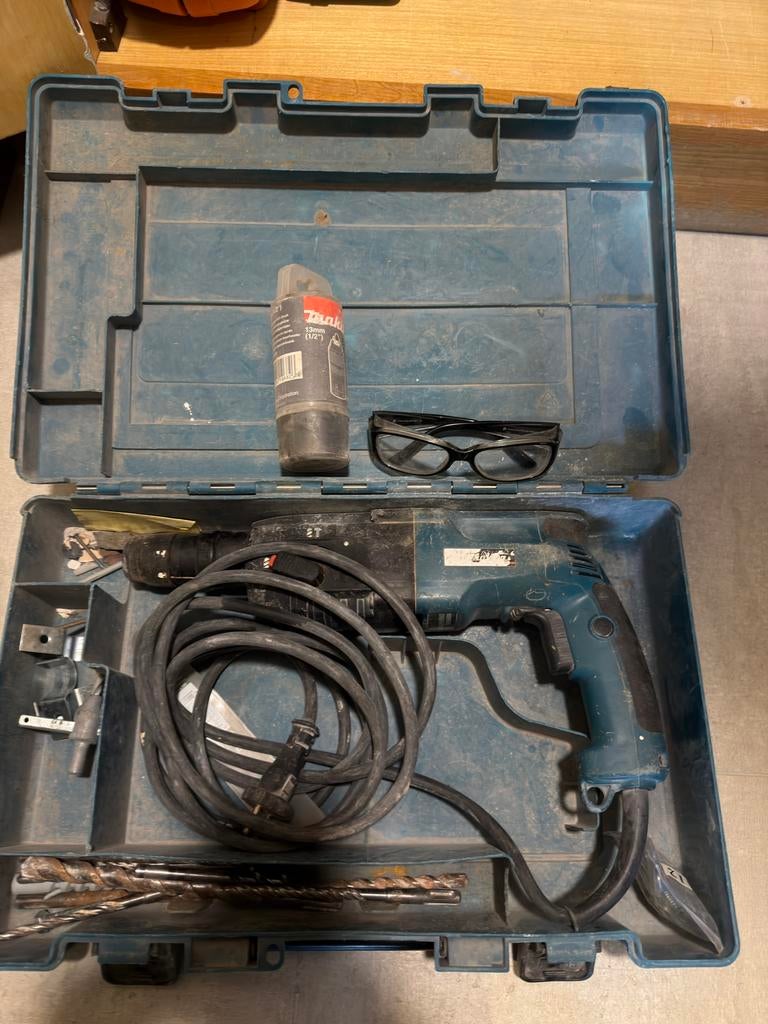 Makita HR2450, Doe-het-zelf en Bouw, Adembescherming, Ophalen, Zo goed als nieuw