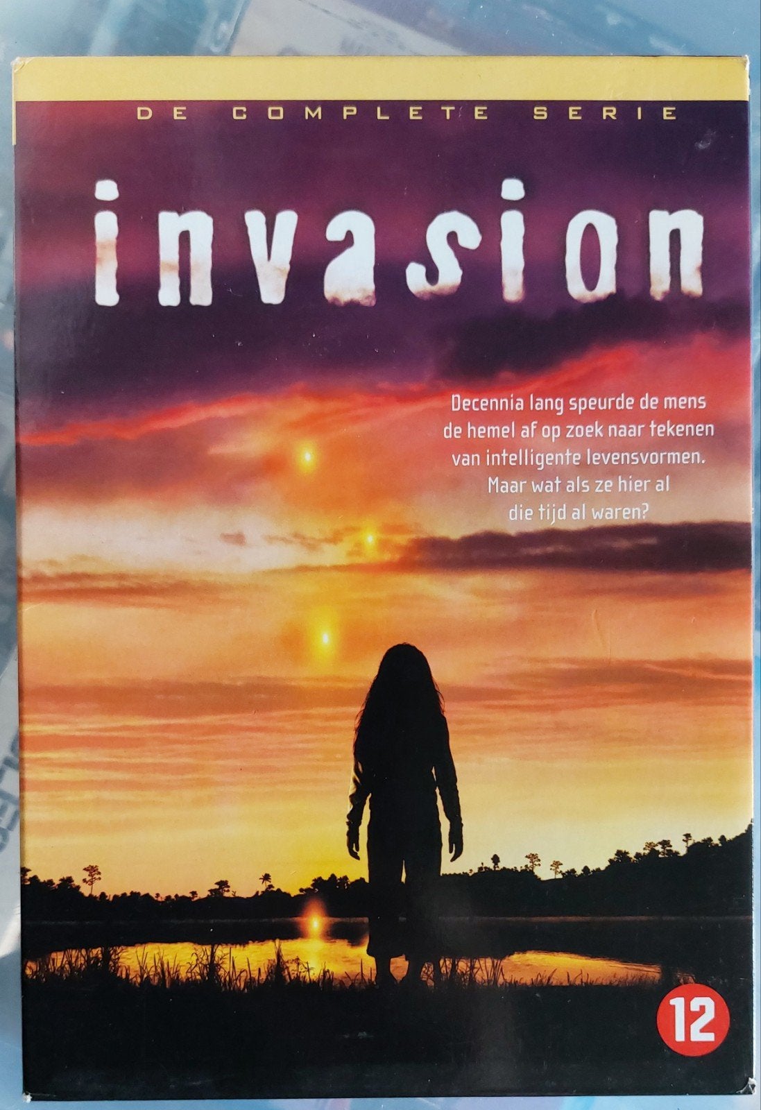 Invasion - complete serie - nieuwstaat, CD & DVD, DVD | TV & Séries télévisées, Série complète, Anglais, Néerlandais, Science-Fiction et Fantasy