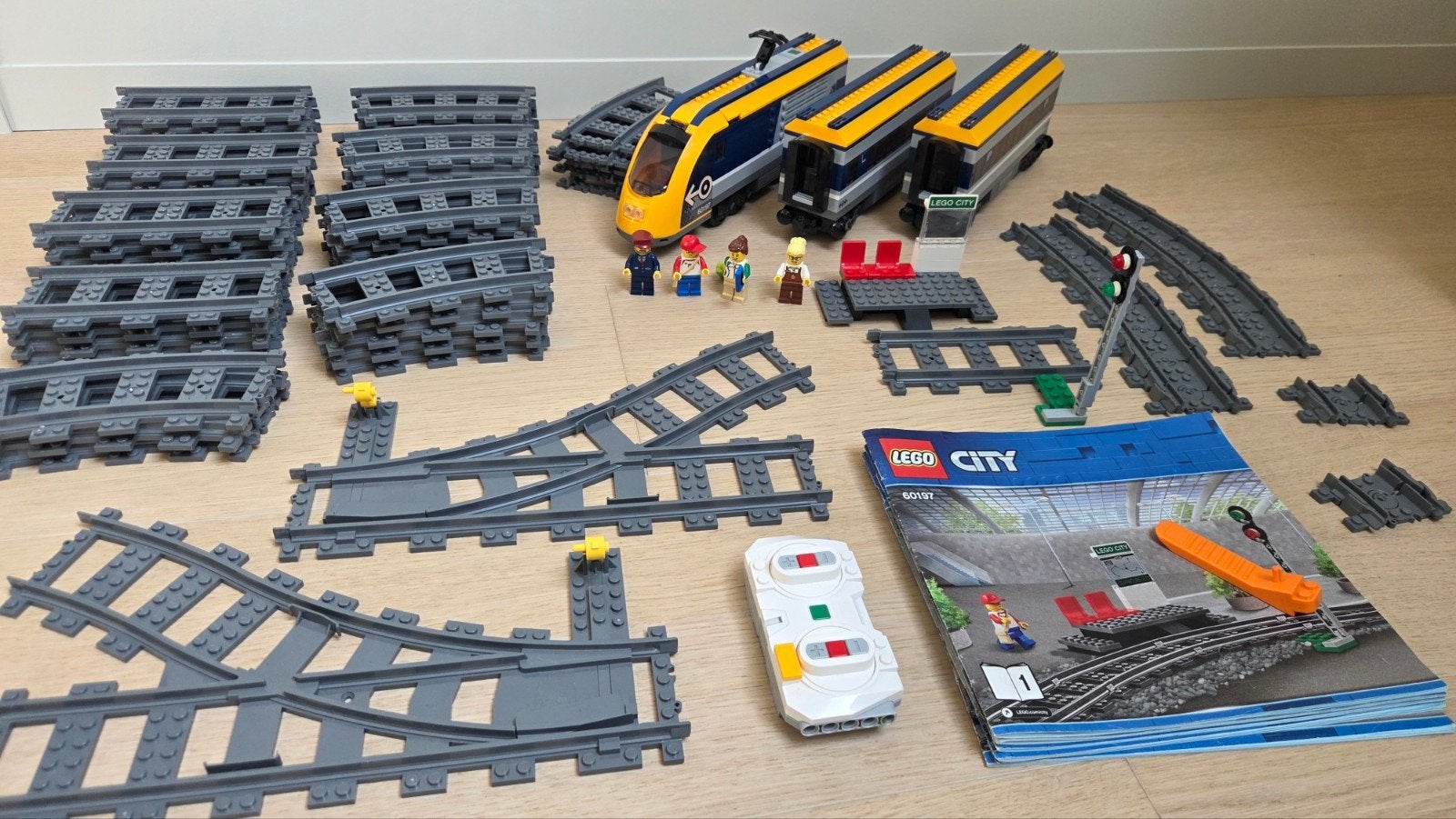 lego 60197 city train trein, Kinderen en Baby's, Speelgoed | Duplo en Lego, Ophalen, City, Lego, Zo goed als nieuw