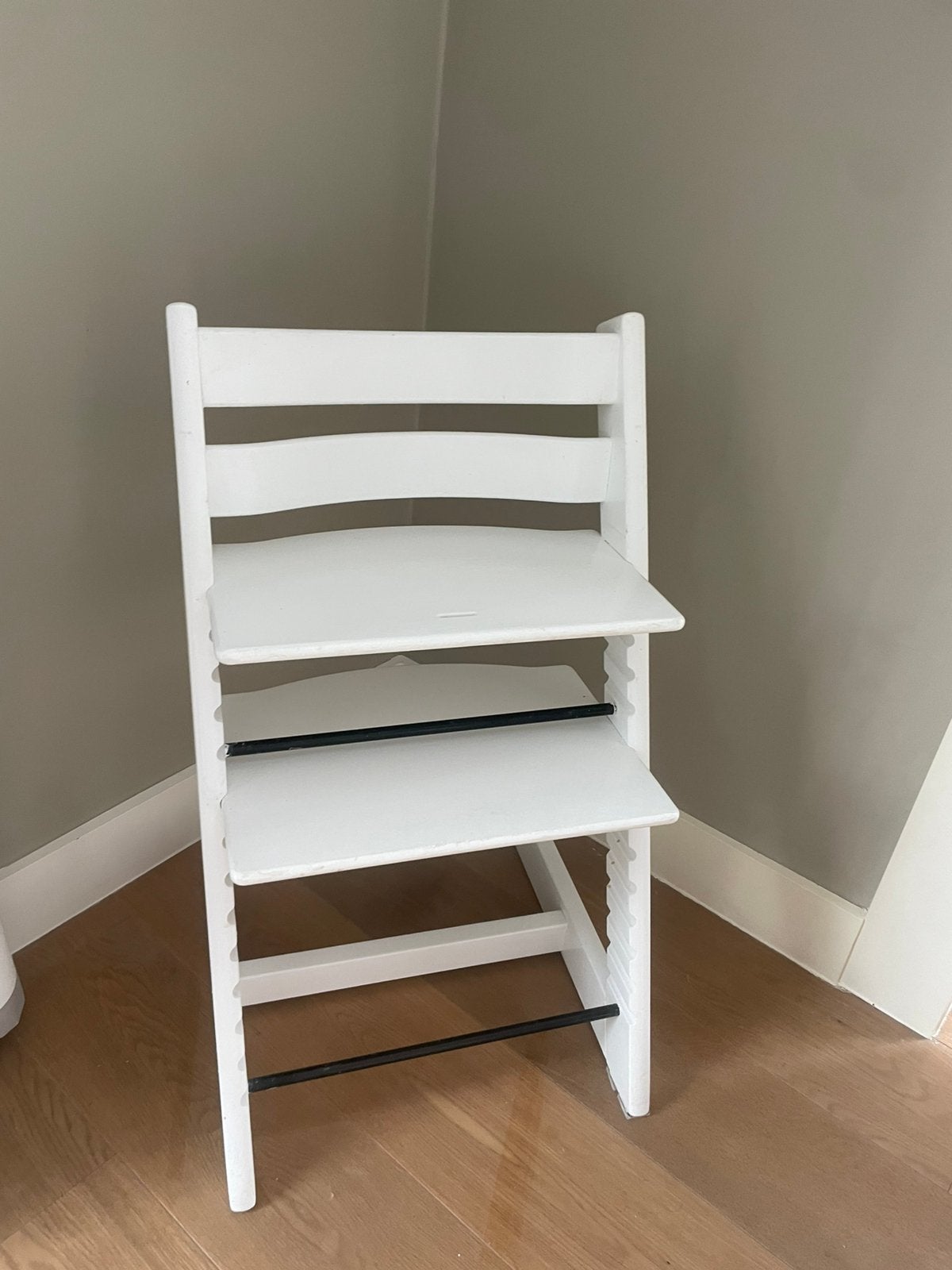 Stokke meegroeistoel wit, Kinderen en Baby's, Ophalen, Gebruikt, Stoel(en)