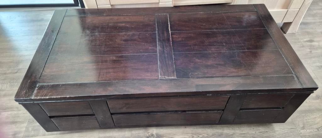 Koloniale salontafel, Ophalen