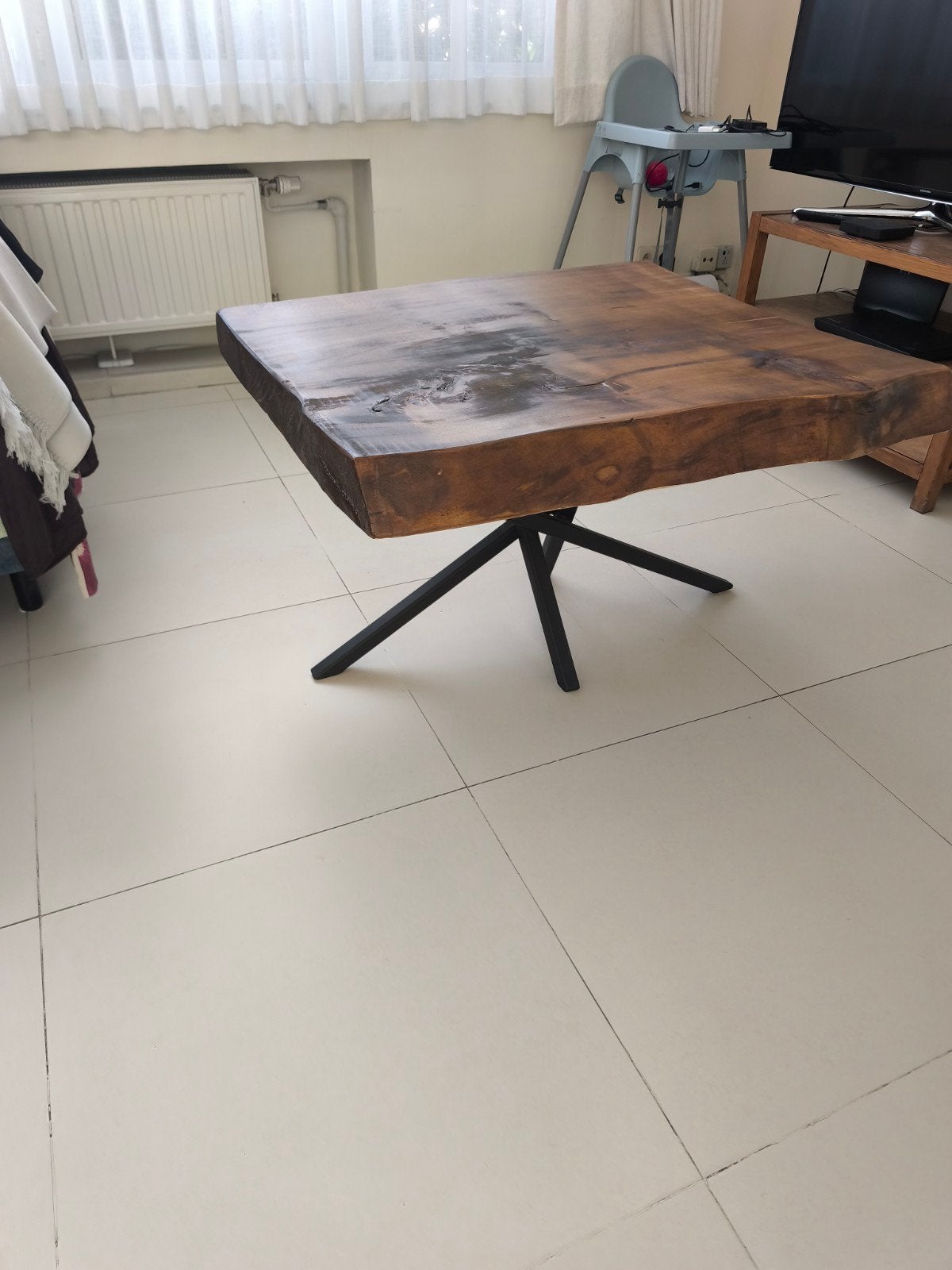 Massief houten tafel, Huis en Inrichting, Tafels | Salontafels, 50 tot 100 cm, Zo goed als nieuw, Rechthoekig, Overige materialen