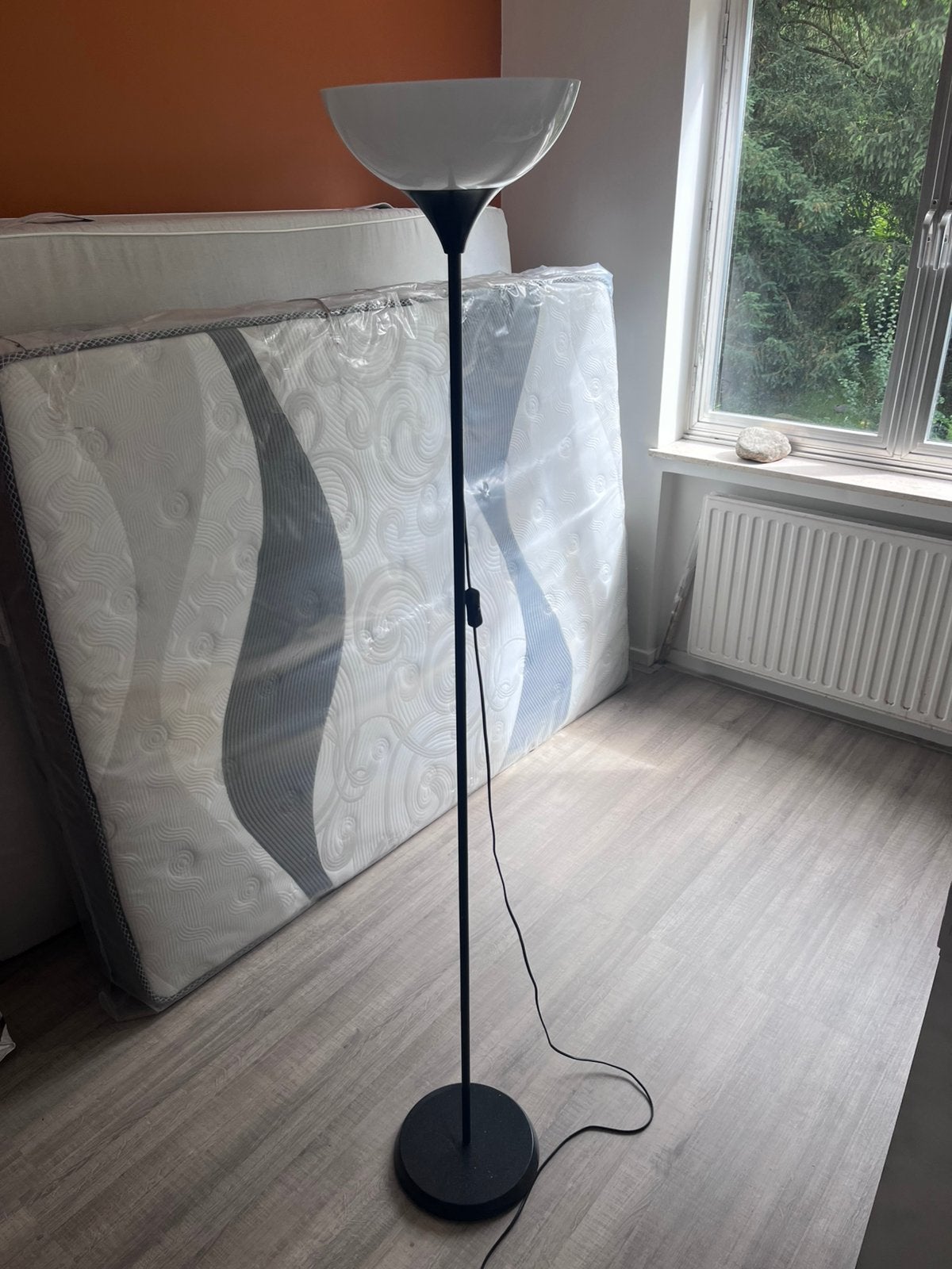Vloerlamp, Ophalen, Gebruikt