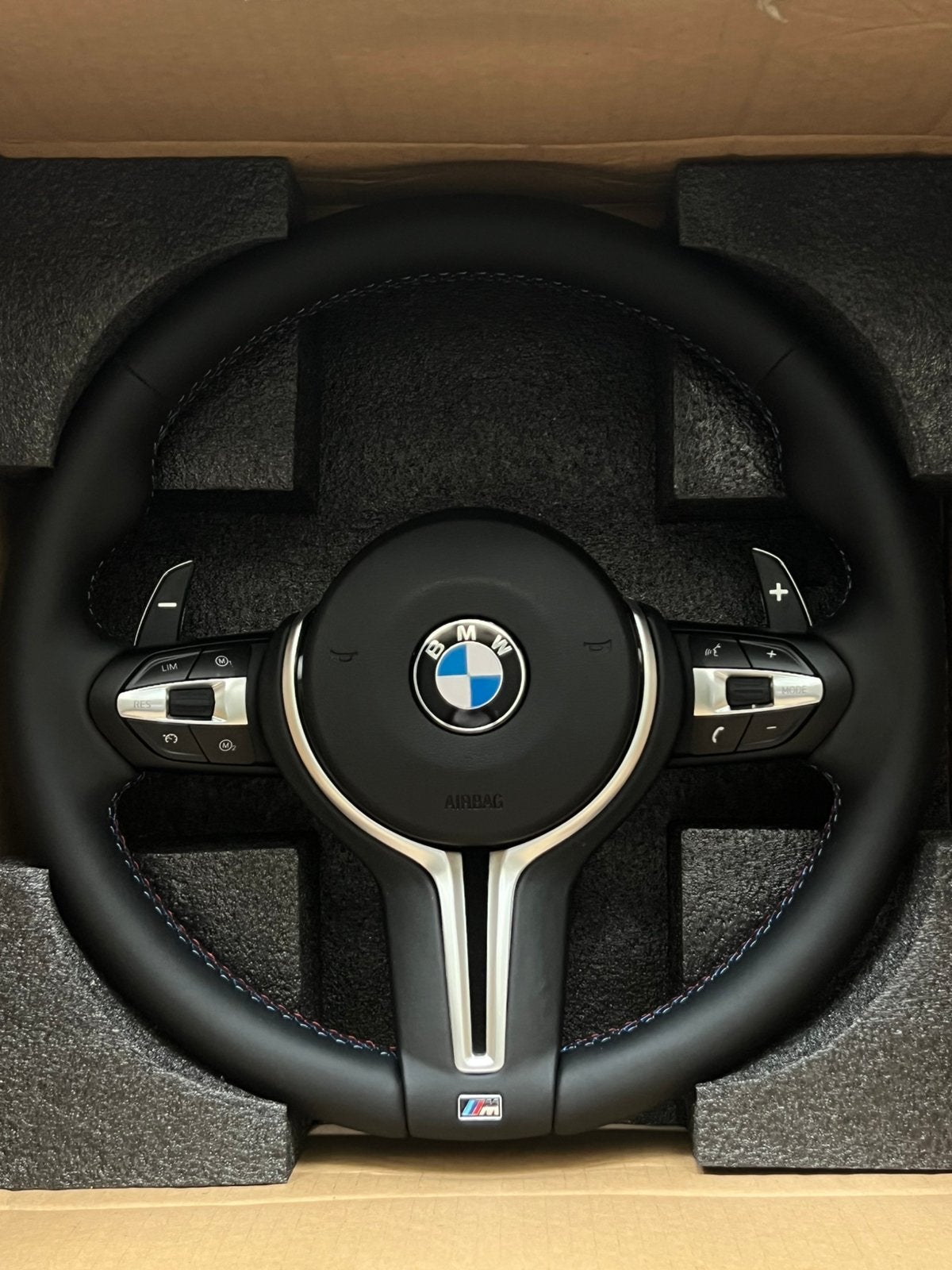 Volant BMW M Sport, Autos : Pièces & Accessoires, Commande, Envoi, Neuf, BMW