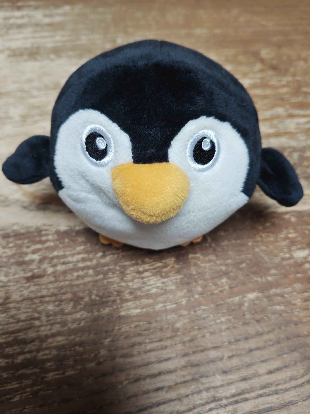 Ronde Pinguïn  pluche, Kinderen en Baby's, Ophalen, Zo goed als nieuw, Pinguïn, Klein (minder dan 20 cm)