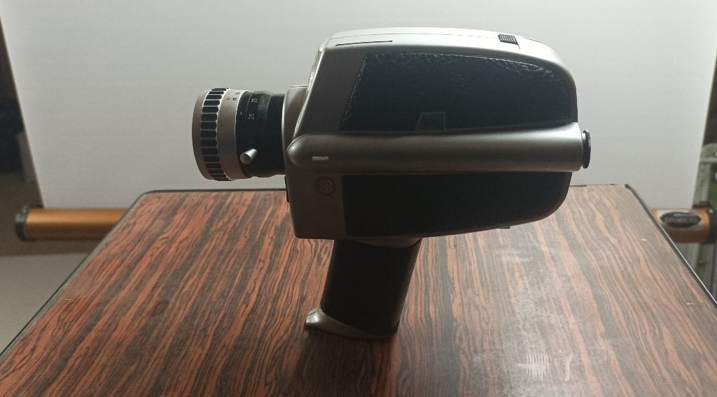 Super 8 camera + alle atributen, Enlèvement, 8 mm, Caméra