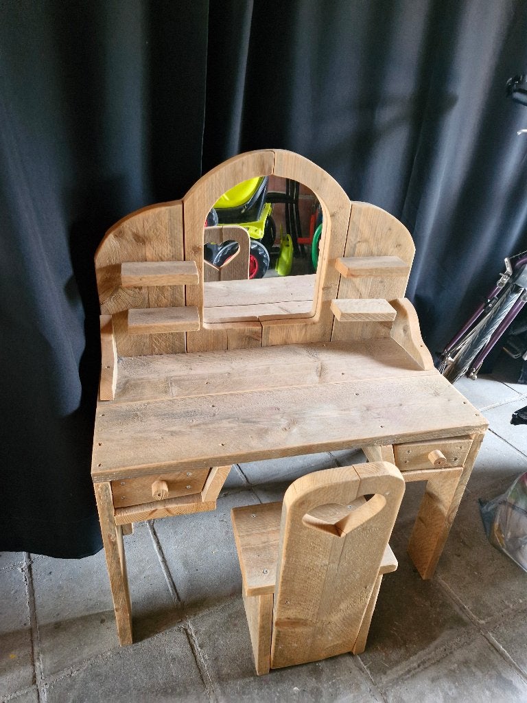 Speelgoed make-up tafel, Kinderen en Baby's, Speelgoed | Houten speelgoed, Ophalen, Gebruikt