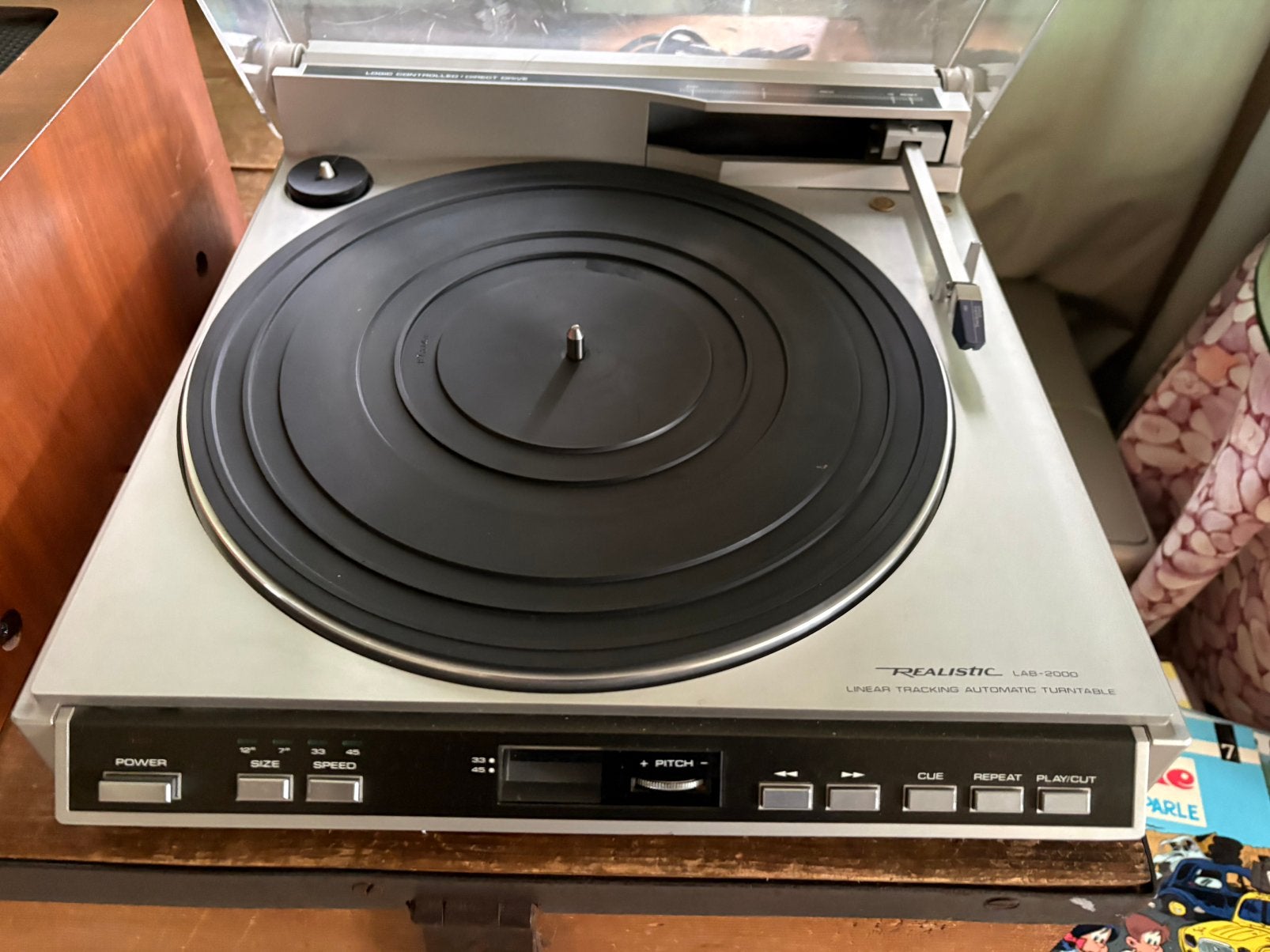 REALISTIC LAB2000 rare vintage platine vinyle A réparer !, TV, Hi-fi & Vidéo, Tourne-disques, Autres marques, Tourne-disque, Enlèvement