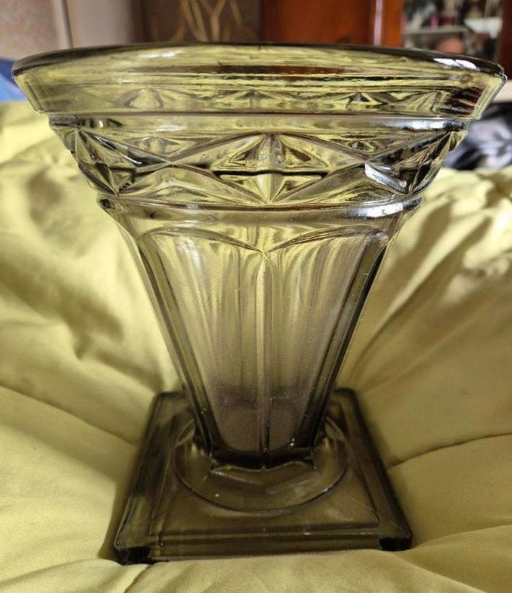 Art Deco vaasje fume glas, Ophalen
