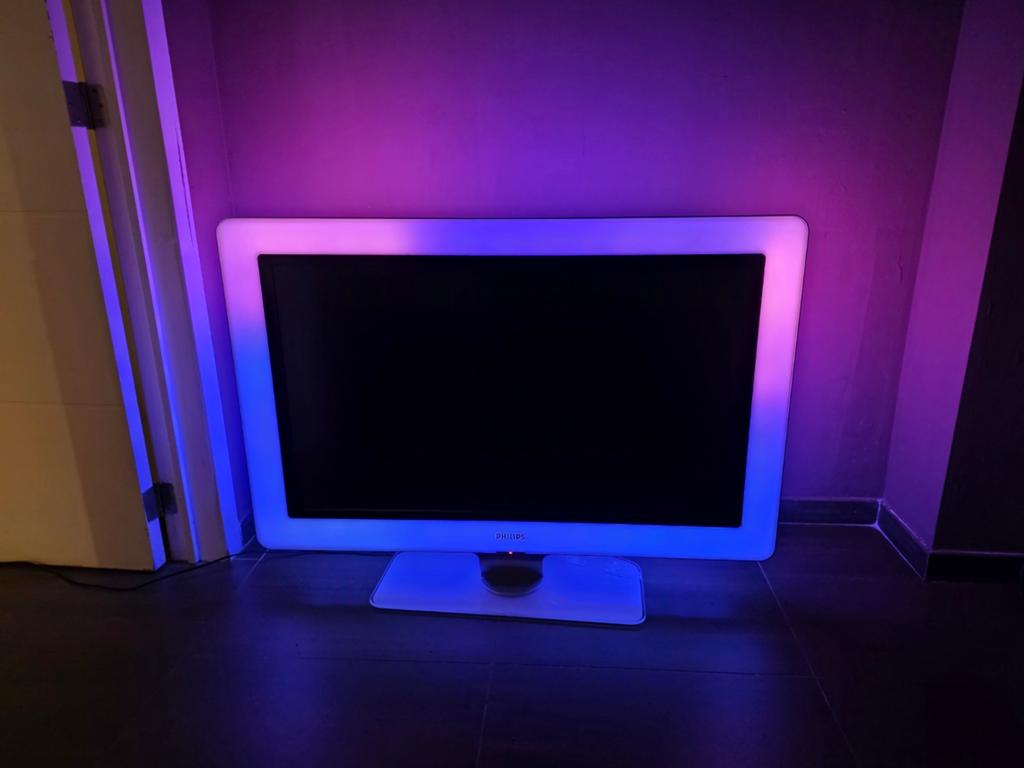 Philips Aurea 42PFL9900D/10 (42 inch) – Iconische Design TV, TV, Hi-fi & Vidéo, Télévisions, Enlèvement, LCD, Philips
