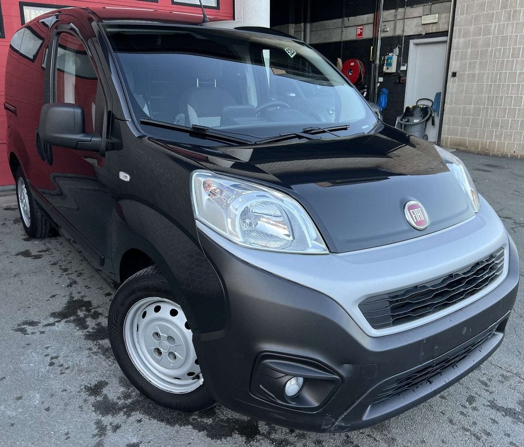 Fiat Fiorino 1.3 Multijet Adventure Ecojet + NAVI + CLIM, Autos, USB, 80 ch, Achat, Euro 6
