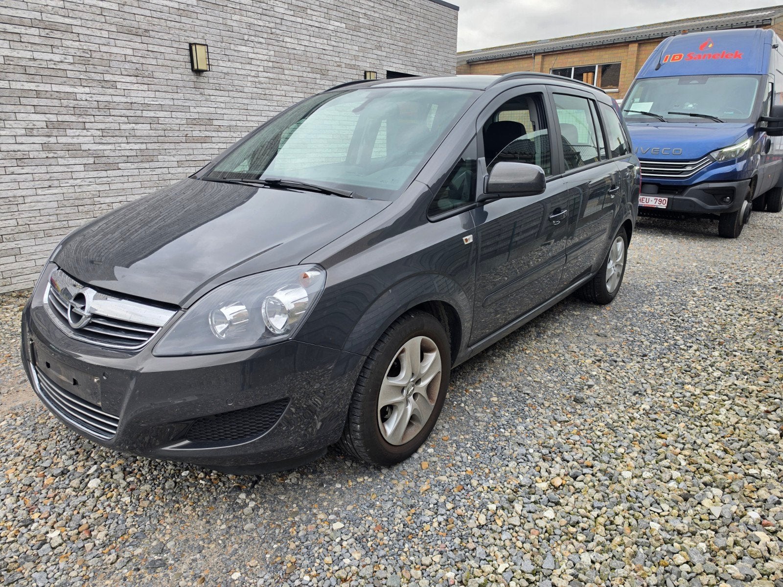 Opel Zafira 1.6 Benzine – 2013 – 132.000 km

Voord gekurt, Auto's, Zafira, Particulier, Onderhoudsboekje, Te koop