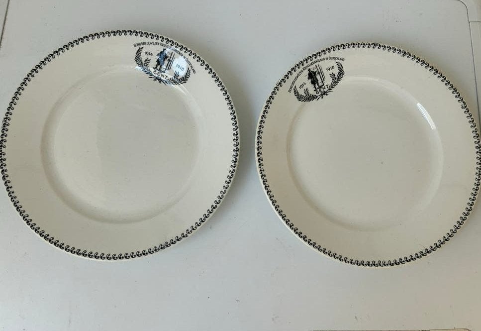 2 panneaux commémoratifs, Première Guerre mondiale 1914-1918, Enlèvement ou Envoi