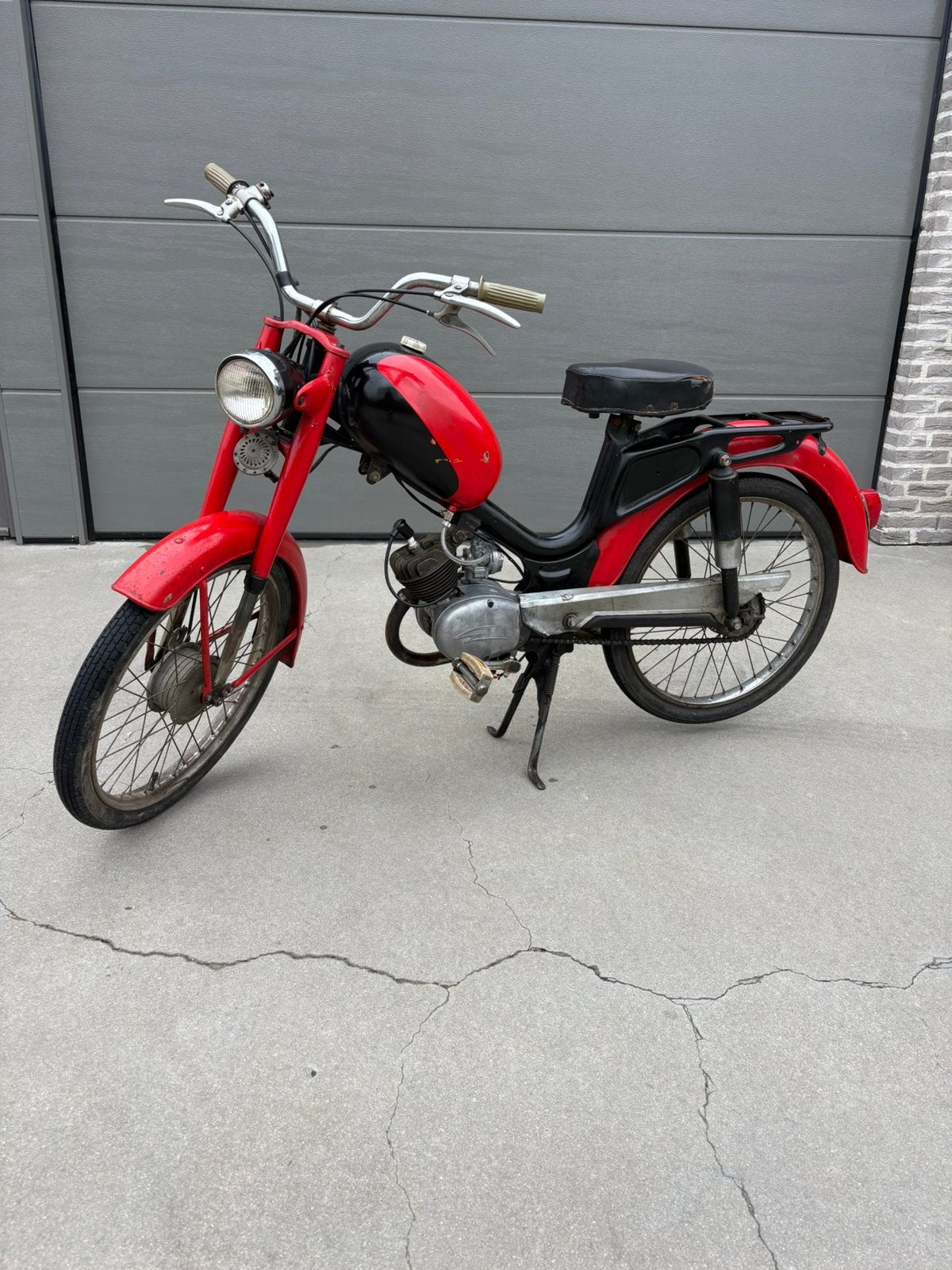 Testi z oldtimer brommer, Fietsen en Brommers, Brommers | Oldtimers, Ophalen, 49 cc, Klasse B (45 km/u), 1 versnellingen
