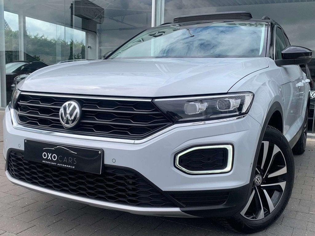 Volkswagen T-Roc 1.5 TSI 150CV DSG IQ Drive/ FULL OPTIONS/ B, Autos, Volkswagen, Achat, 124 g/km, 5 portes, Chargement par induction pour smartphones