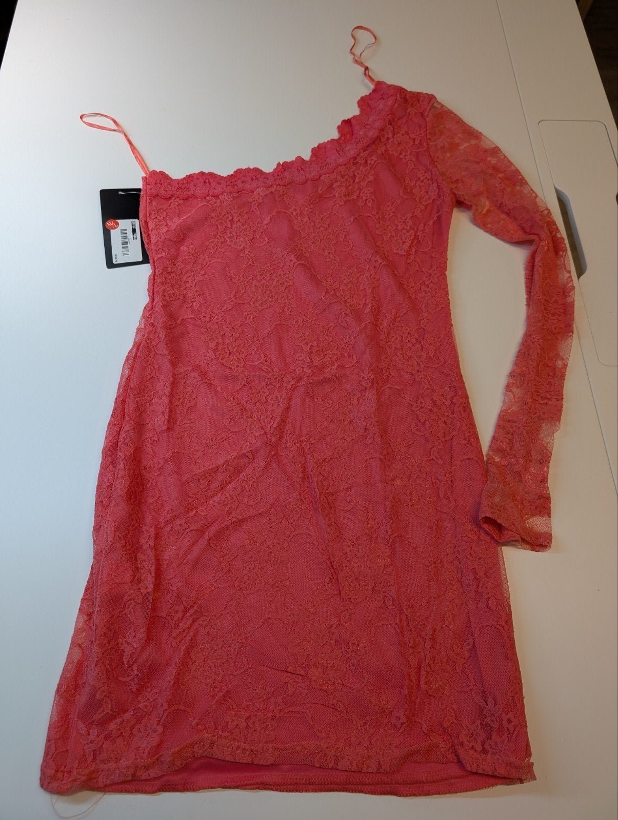Nouvelle robe de cocktail en dentelle M/L, Neuf, Taille 38/40 (M), Enlèvement ou Envoi, Autres couleurs