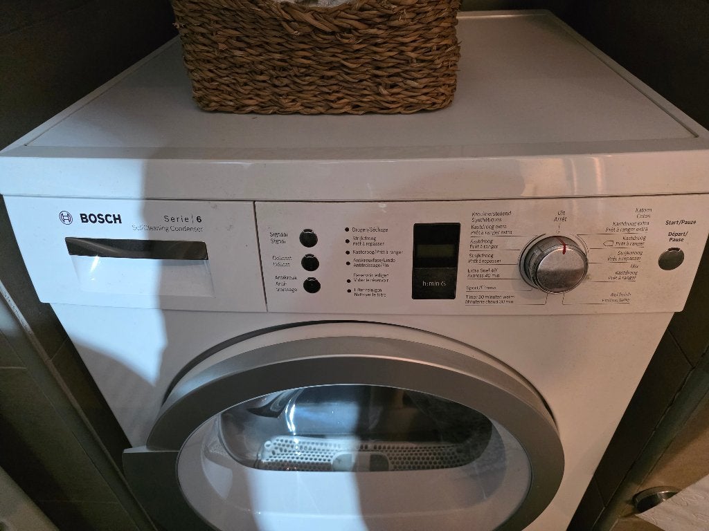 bosch droogkast serie 6, Elektronische apparatuur, Ophalen, 6 tot 8 kg, Anti-kreukfase, Zo goed als nieuw