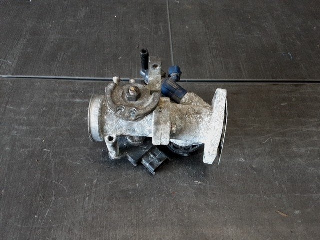 Roadwin 125 2004 - 2011 Daelim Injectorbody D1-61783, Motos