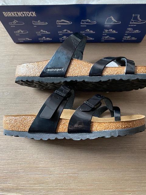 Birkenstock slippers Mayari maat 37 zwart lak nieuw in doos, Slippers, Zwart, Nieuw, Ophalen of Verzenden
