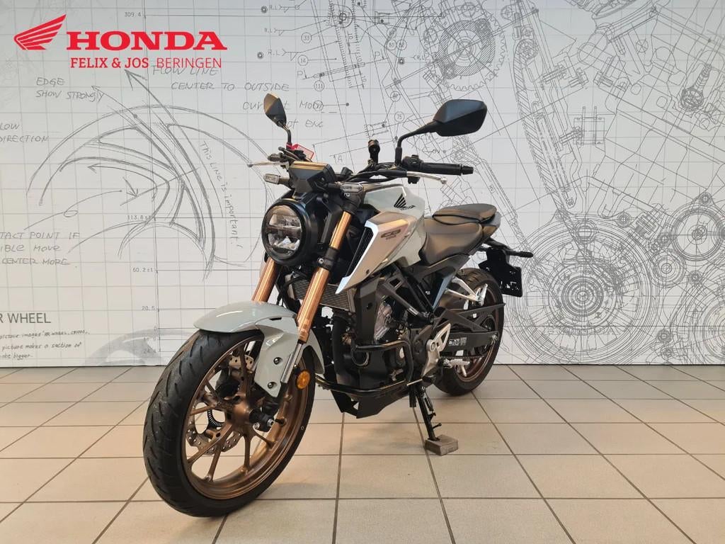Honda CB125R (année de construction 2021), Motos, Motos | Honda, Entreprise, Autre, 125 cm³, Jusqu'à 11 kW
