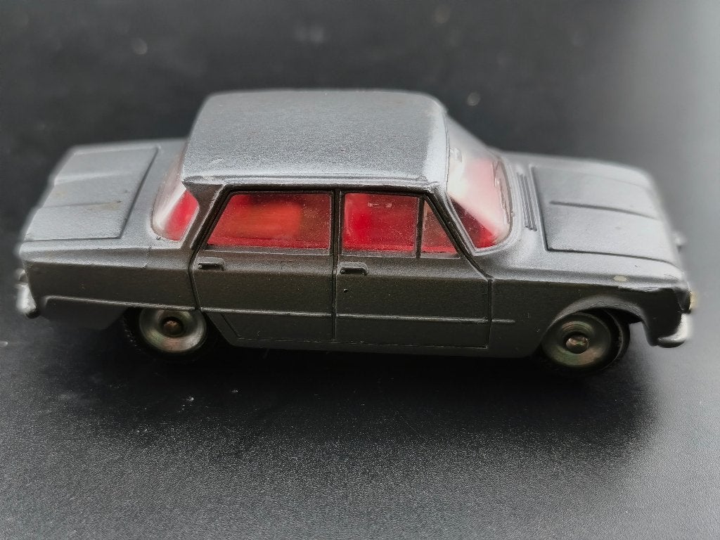 DINKY TOYS FRANCE ALFA ROMEO GIULIA TI REF 514, Hobby & Loisirs créatifs, Enlèvement ou Envoi, Utilisé, Voiture, Dinky Toys