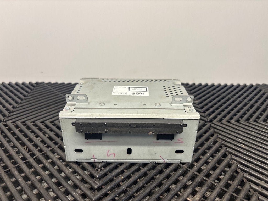 RADIO Ford Focus 3 Wagon (01-2010/02-2020) (|BM5T18C815GM|), Auto-onderdelen, Gebruikt, Henry-Ford-Straße  1
50735  Köln, DE, Ford-Werke GmbH
