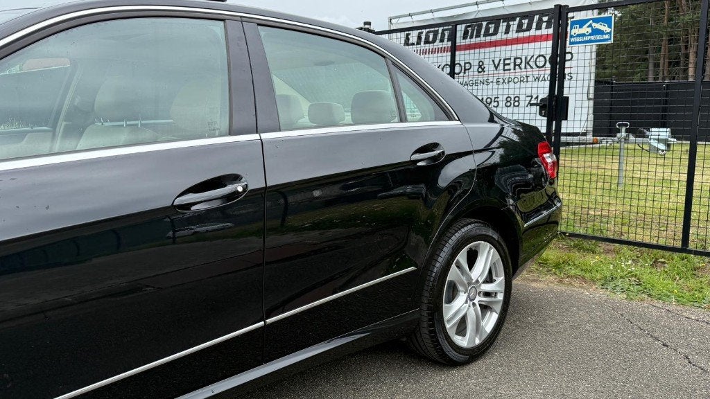 Mercedes Benz E220 CDİ | Open Dak | Gekeurd | Showroomstaat, Auto's, Automaat, Euro 5, Achterwielaandrijving, Beige