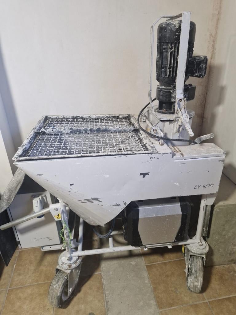 PLT Max Evolution 230V Spuitmachine, Ophalen of Verzenden
