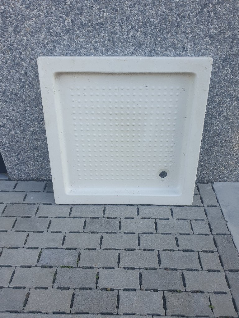Douchebak, Ophalen, Nieuw