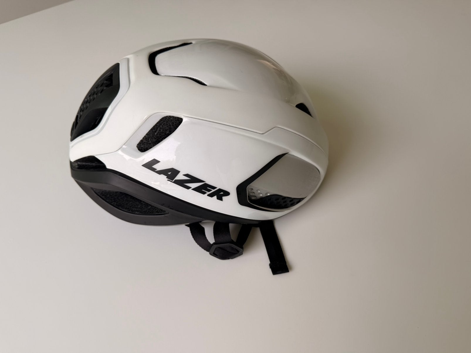 Lazer vento helm, Fietsen en Brommers, Fietsaccessoires | Fietshelmen, Ophalen, Zo goed als nieuw