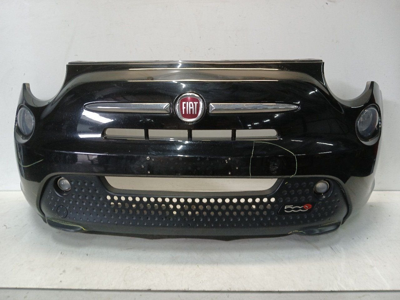 Bumper voor Fiat 500, Van der Ven Autorecycling B.V., Ettenseweg 76, 4706 PB Roosendaal, The Netherlands, Utilisé, Avant