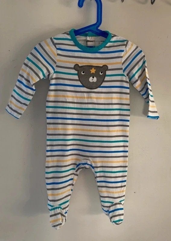 Obaibi - ééndelige pyjama  met beer - 12/18mnd, Kinderen en Baby's, Babykleding | Maat 80, Nacht- of Onderkleding, Jongetje of Meisje