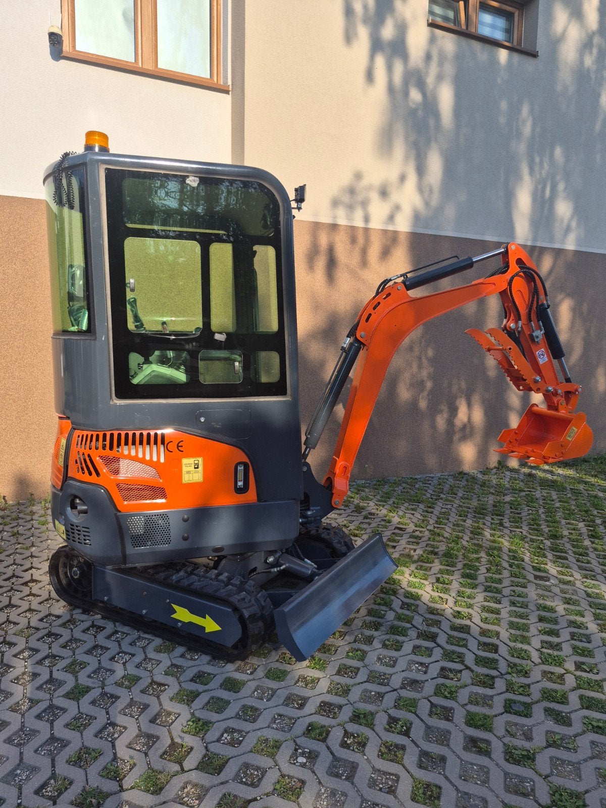Mini-Pelle 1.8T moteur Kubota 20KM, /, /, /, Excavatrice