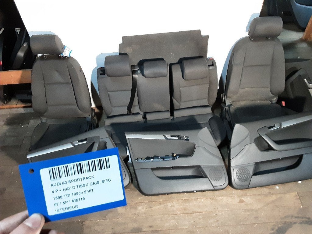 INTERIEUR COMPLET Audi A3 Sportback (8PA) (1K4881106LS), Mevr. I. Hauben, Audi, Utilisé, Rue de l'Espoir 34 34
4030  GRIVEGNÉE, BE