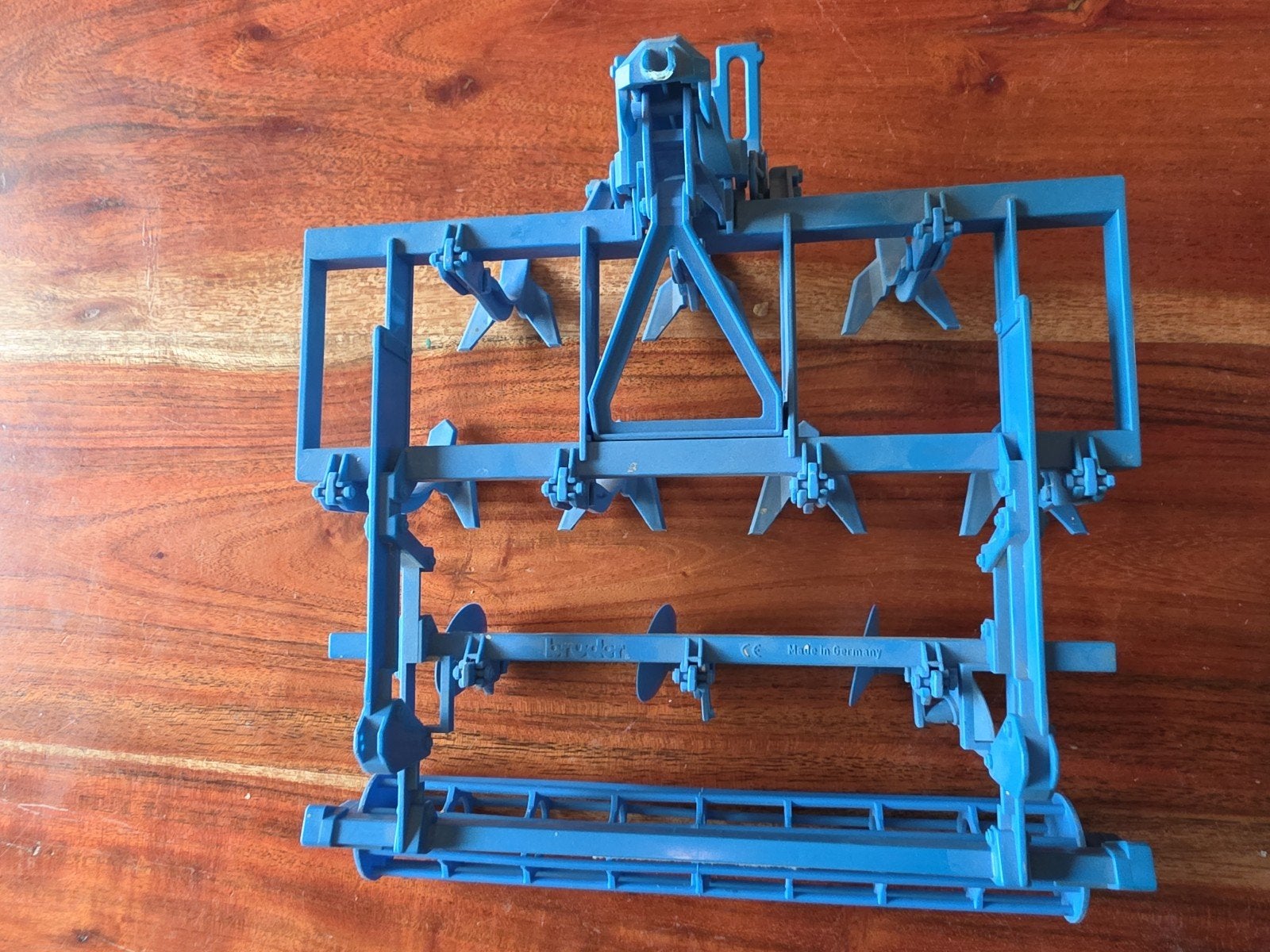 Bruder cultivator, Ophalen