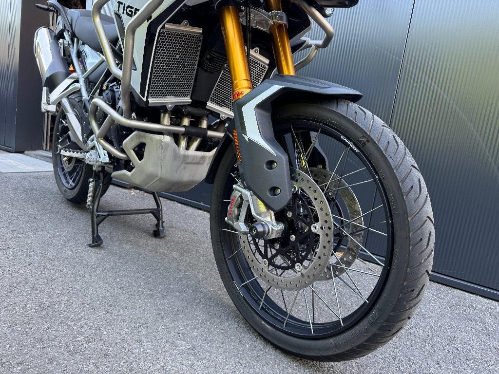 Triumph - TIGER 900 RALLY PRO, Occasion, Motorrijbewijs A, Bedrijf, Meer dan 35 kW