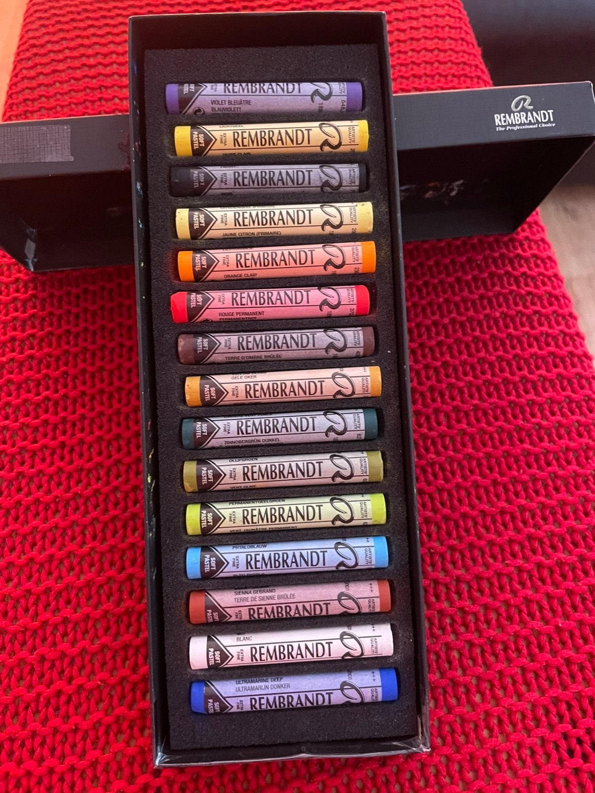 Rembrandt oliepastels - 15 kleuren - nieuw, Hobby en Vrije tijd, Tekenen, Ophalen of Verzenden, Nieuw, Potlood of Stift