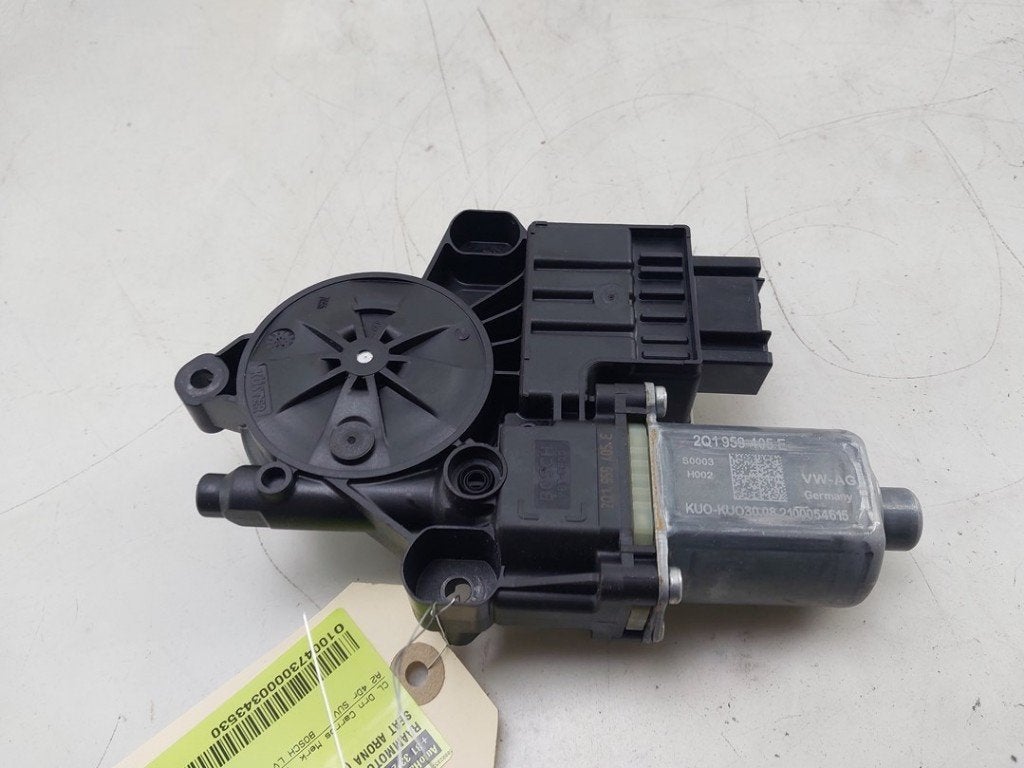 MOTEUR LEVE VITRE ELECTRIQUE Arona (KJX) (|2Q1959405E|), Robert Bosch AG, Utilisé, Seat, Robert-Bosch-Allee 1
74232  Abstatt, DE