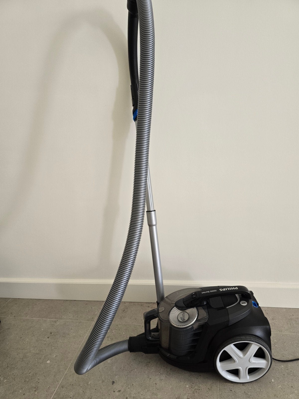 stofzuiger Philips 7000 series, Ophalen, Philips