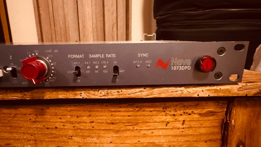 Neve AMS 1073 DPD, Audio, Tv en Foto, Professionele apparaten, Ophalen, Gebruikt, Audio