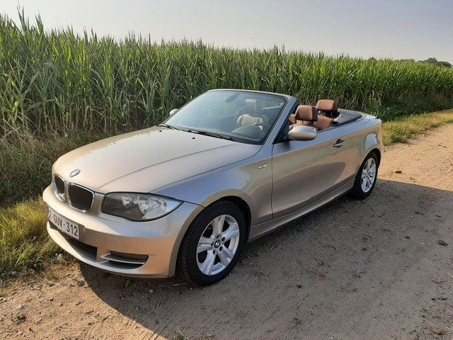BMW 120i, Auto's, 4 cilinders, Cabriolet, Beige, Handgeschakeld