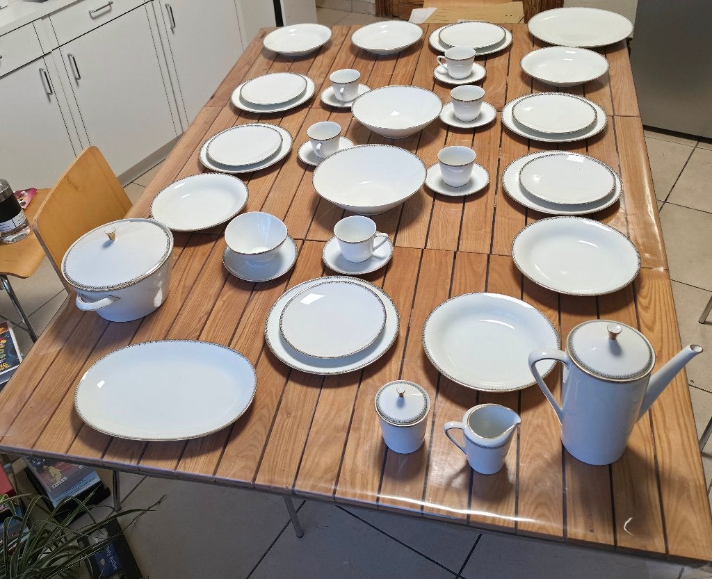 Mitterteich Bavaria porseleinen tafelservies (1931-1945), Ophalen of Verzenden