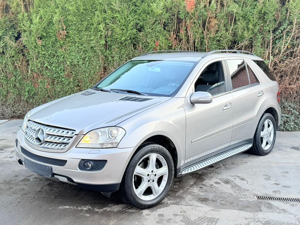 mercedes ml lichte vracht 3.0 7500€ gekeurd voor verkoop, Auto's, Mercedes-Benz, Automaat, Bedrijf, Diesel, 5 deurs