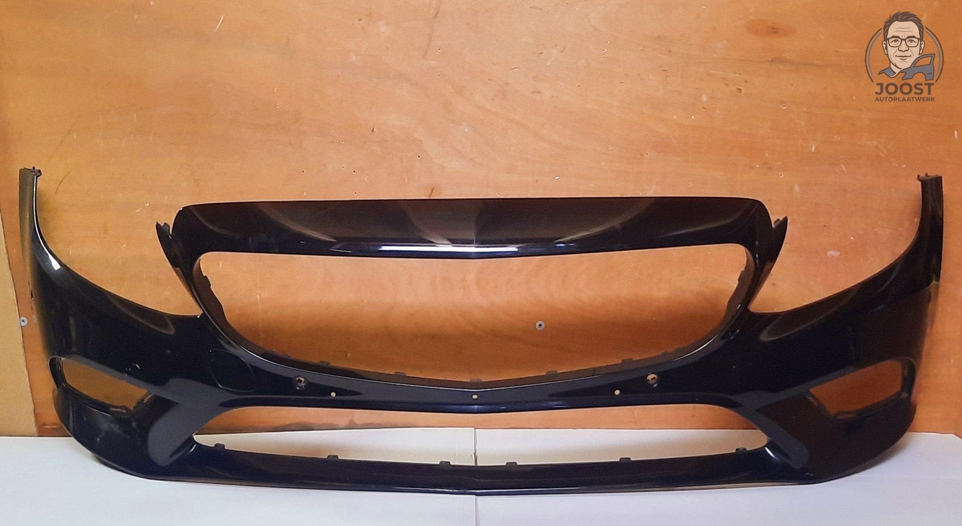 Voorbumper orgineel Mercedes C-klasse W205 FL v.a 2018 4xPDC, Origine de la pièce connue, -Mercedesstrasse 120, 70372 Stuttgart, Duitsland