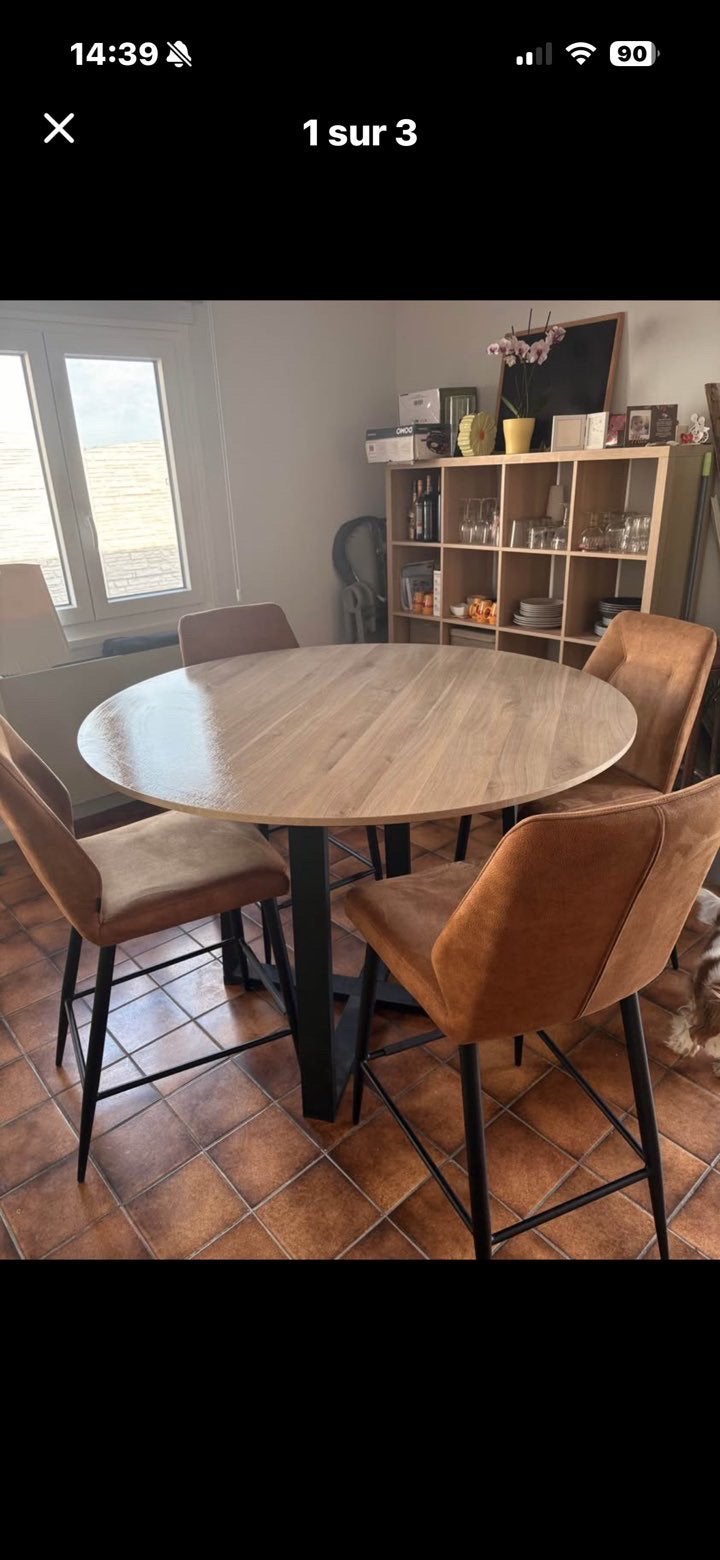 Ronde tafel van hout/staal, Ophalen, Zo goed als nieuw