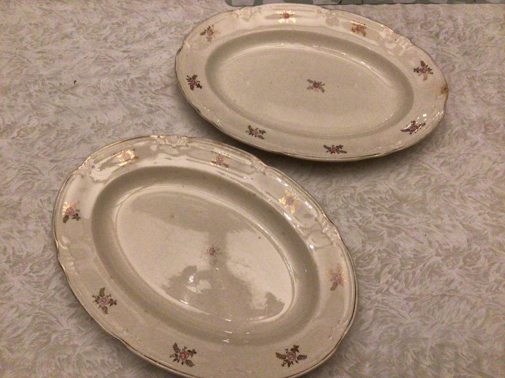 2 Boch schalen Belgisch servies, Ophalen of Verzenden